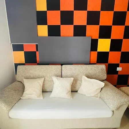 Vicino Aeroporto - Orange Marina Apartamento *