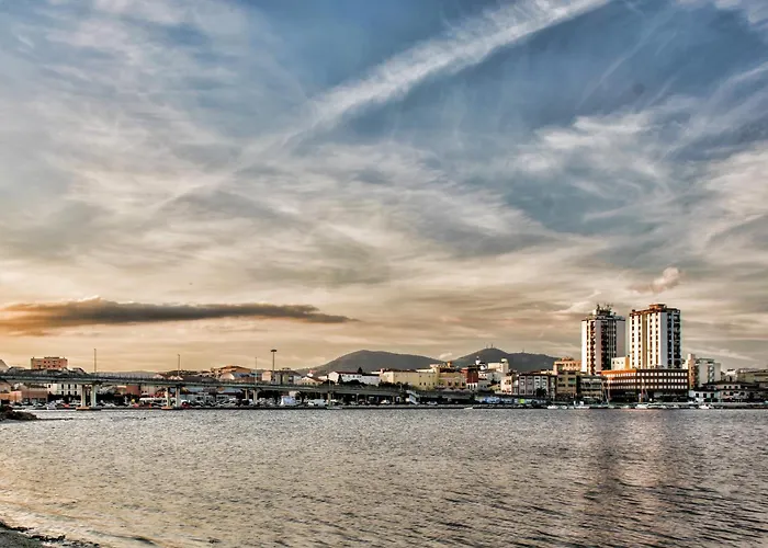 Vicino Aeroporto - Orange Marina