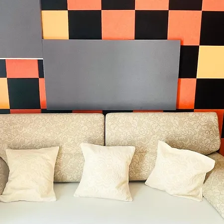 Vicino Aeroporto - Orange Marina Apartment Olbia